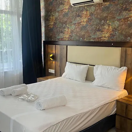 Ramona Kale Hotel