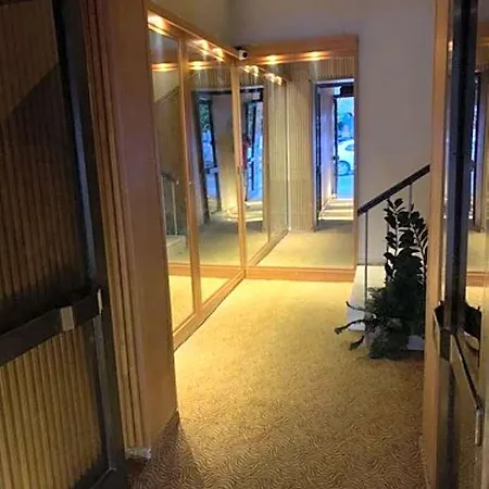 Ramona Kale Hotel